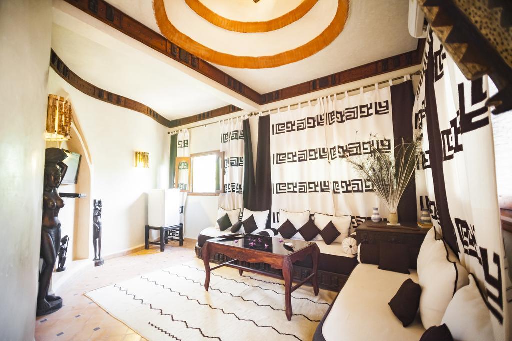 Riad Lamane زڭورة المظهر الخارجي الصورة